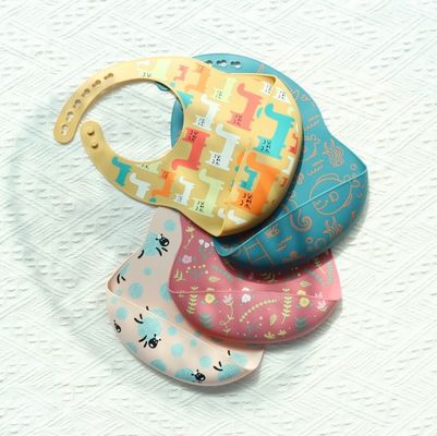 OEM Mudah Untuk Membersihkan Silikon Baby Bib Untuk 0-4 Tahun Usia Bayi Makan Cetak Silikon Bib Cup