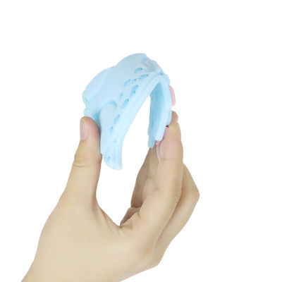 Baby Teether Silikon Pribadi Berwarna-warni Dengan Bentuk Dino Kuda Domba
