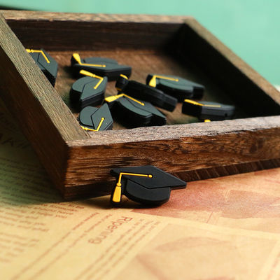 Manik-manik Silikon Fokal Disesuaikan Untuk Pena Wisuda Gelang Klip DIY