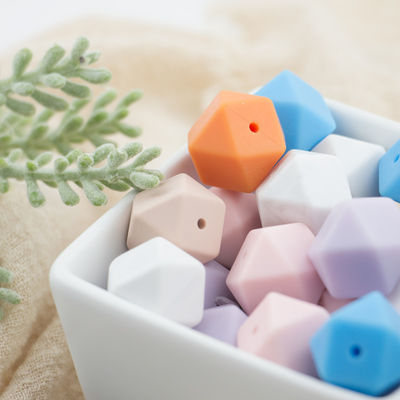 17mm Hexagon Silicone Teething Bead Eco Friendly Safety Kunyah Untuk Bayi Tumbuh Gigi
