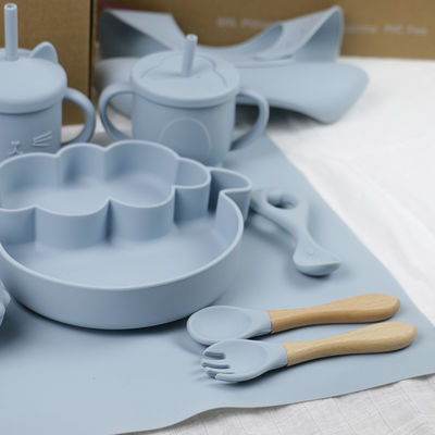 Modern Style Silikon Dinnerware Set, BPA Bebas Bayi Silikon Piring mangkuk cangkir bib sendok garpu makan Set