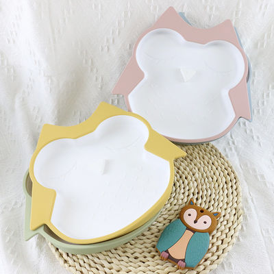 Bebas BPA Baby Silicone Feeding Plate Tahan Air Dengan Suction Bottom