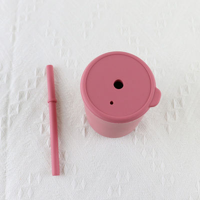 Beberapa Warna Silicone Kids Cup Round Shape Bebas BPA Spill Proof Untuk Bayi