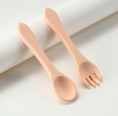 Garpu dan Sendok Silikon Kustom, Set Makanan Bayi Silikon Untuk Pelatihan Penyapihan Balita