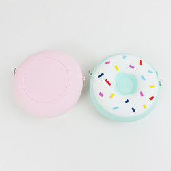 Bentuk Donat Tas Crossbody Silikon Custom Made Dengan Ritsleting OEM ODM