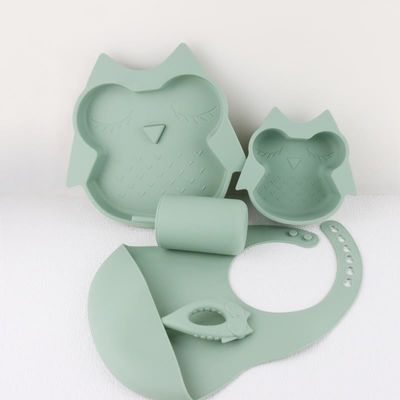 Full Silicone Straw Cover Dalam Desain 3D Ringan Silicone Baby Set Perlengkapan Meja