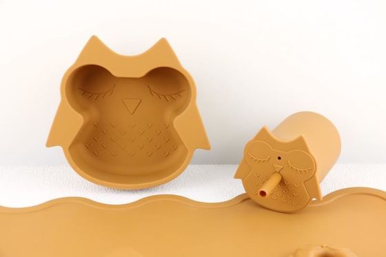 Grosir Bayi Geschirr Led Menyapih Silikon Bib Sendok Mangkuk Sendok Mangkuk Piring Silikon Makan Bayi Peralatan Makan Set Produk