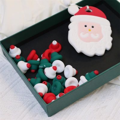 Grosir 100% aman BPA bebas manik silikon dengan 3D topi Natal fokus - Tidak beracun