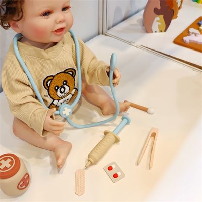 ODM Silicone Bayi Mainan Dengan Dokter Peran Bermain Fungsi 8-Piece Peran Bermain