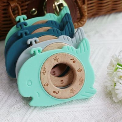 BPA Bebas silikon Baby Teether Dengan Kayu Ring Teething Relief Untuk Bayi awet