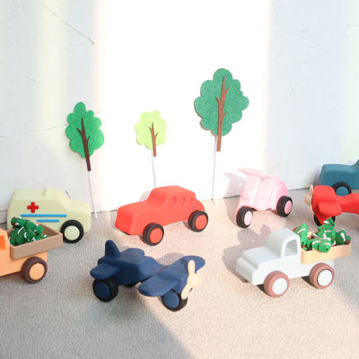 Baru Datang Aman Silikon Mobil Mainan Untuk Bayi Cute Ambulans Mobil Slip Play Mainan