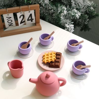 Latest Toys Anak-anak BPA Gratis Makanan 17pcs Set Silikon Cup Selang Pantai Dessert Teapot Toys Kit