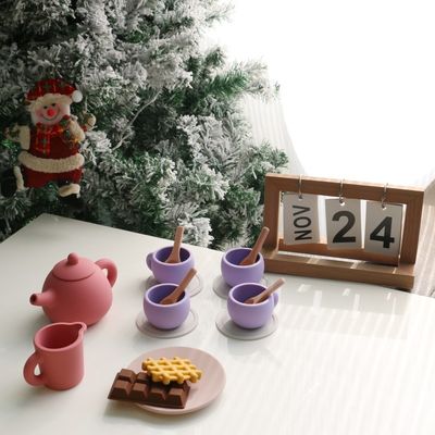 Latest Toys Anak-anak BPA Gratis Makanan 17pcs Set Silikon Cup Selang Pantai Dessert Teapot Toys Kit