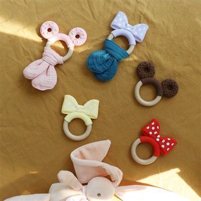 Food Grade Silikon Teething Ring Freezable Untuk Bantuan Ekstra Educational Toy Baby Silikon Teether Buah