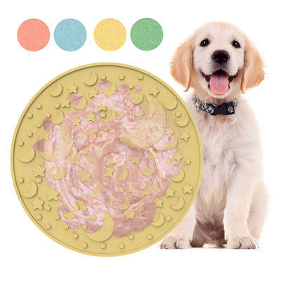 Desain Labirin Baru Custom Outward Fun Dogs Makanan Mengelupas Puzzle Bowl Silicone Bebas BPA Pet Slow Feeder Dog Bowl Plate