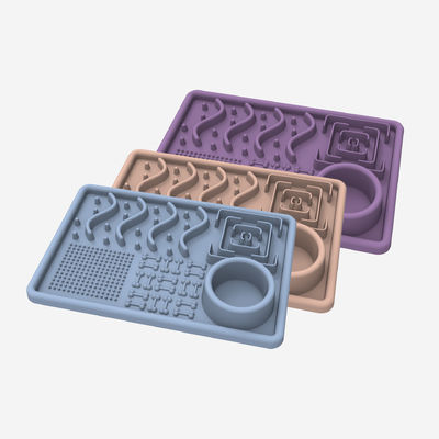 Non Toxic Custom Made Silikon Anjing Pet Feeder Slow Lick Food Water Plate Bowls
