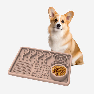 Non Toxic Custom Made Silikon Anjing Pet Feeder Slow Lick Food Water Plate Bowls